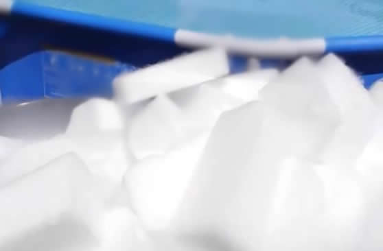干冰在常温下能保持多久不融化？ 干冰如何保存？,白山干冰批发